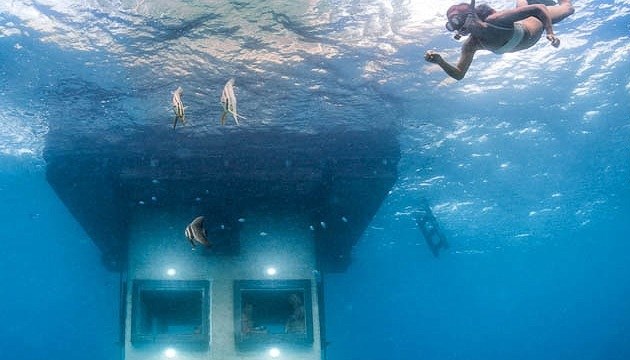 Trải nghiệm khách sạn độc đáo dưới lòng biển